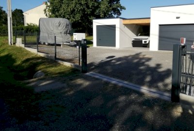 GARAGE BETON ENDUIT PAR ABRIDIS 